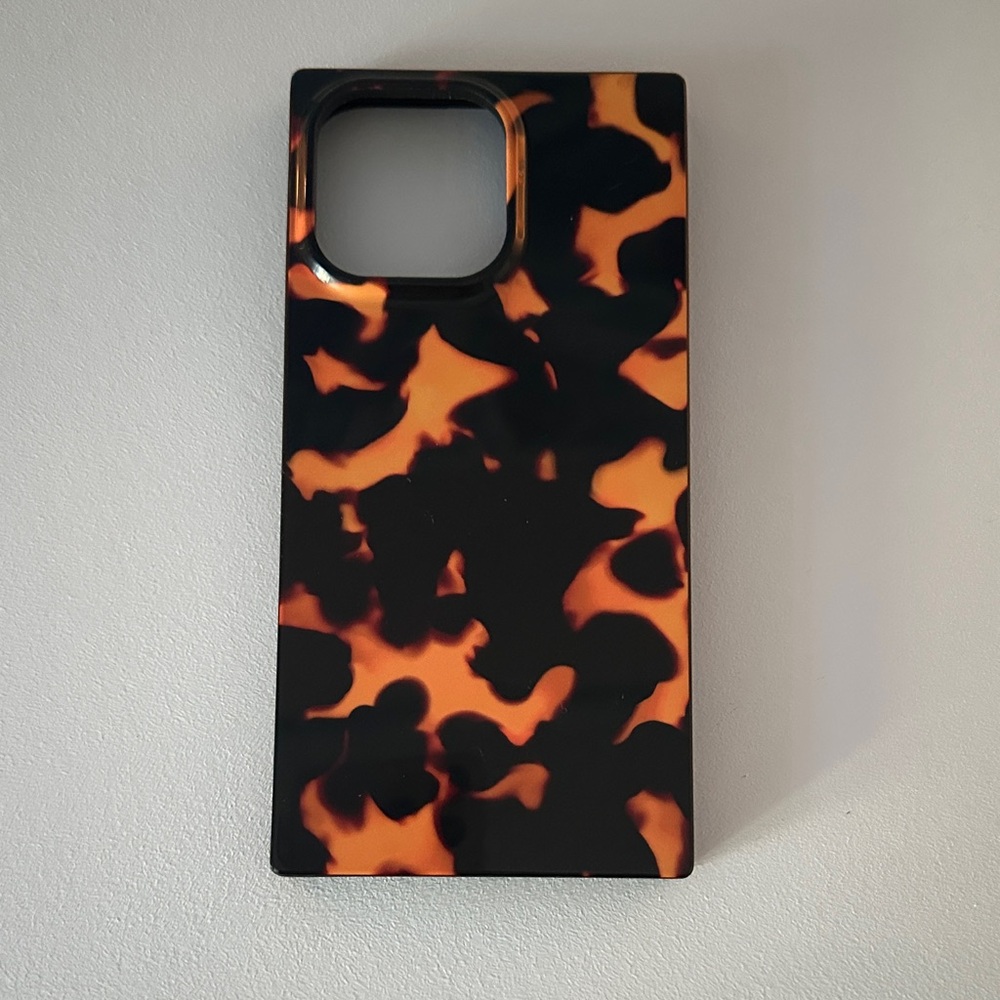 FLAUNT Tortoiseshell Phone Case